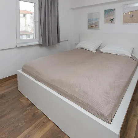 Lägenhet The House 2 Burgas