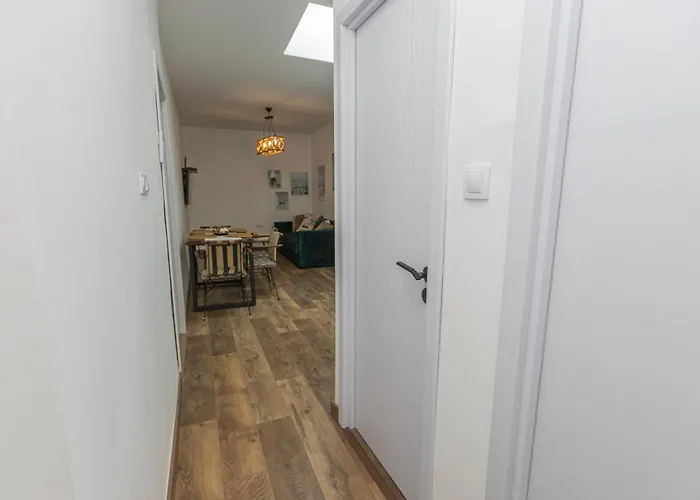 Apartman The House 2